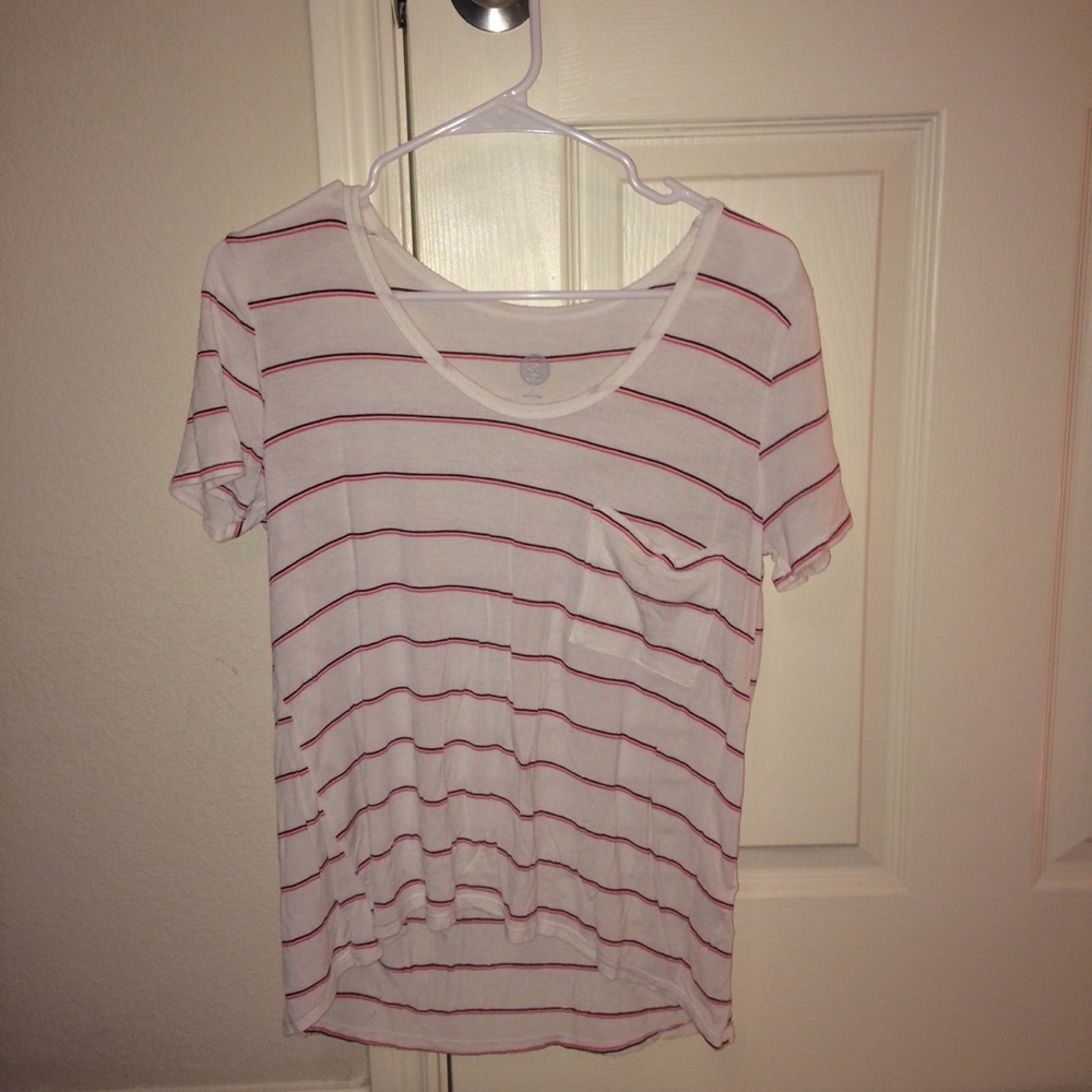short sleeve shirt